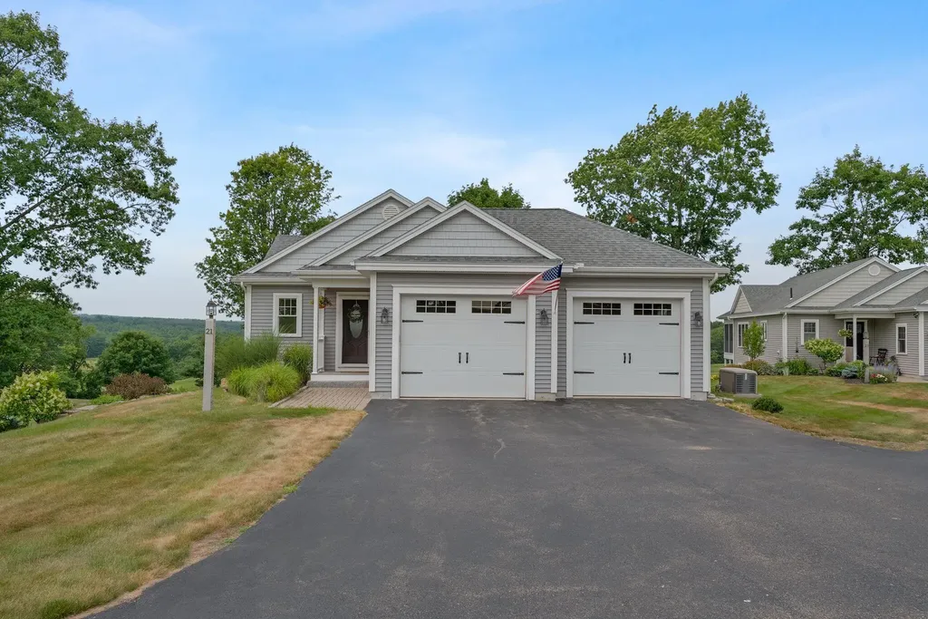21 Callaway Drive Gray ME 04039