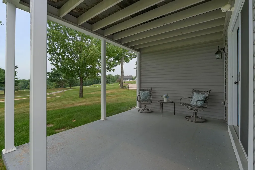 21 Callaway Drive Gray ME 04039