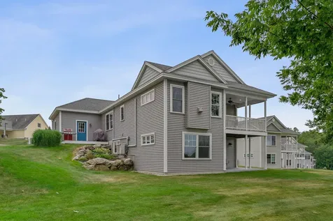 21 Callaway Drive Gray ME 04039