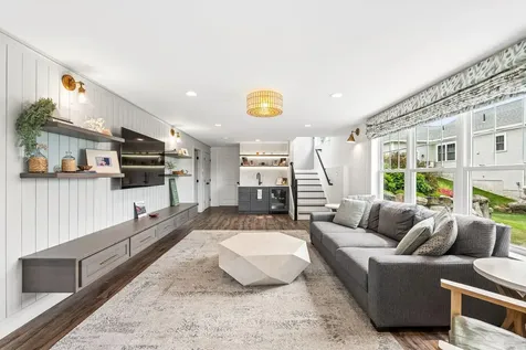 21 Callaway Drive Gray ME 04039