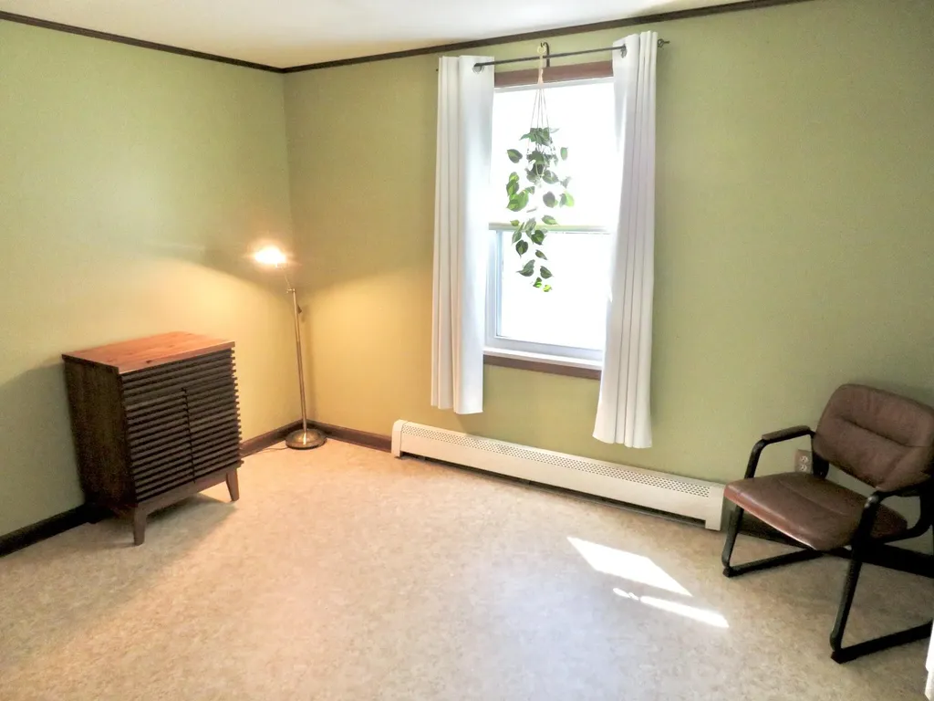 33 Oak Wood Drive Gorham ME 04038