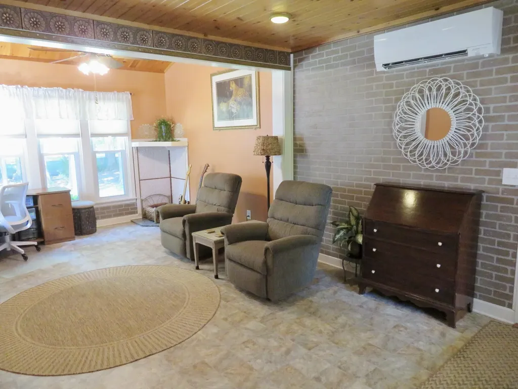 33 Oak Wood Drive Gorham ME 04038
