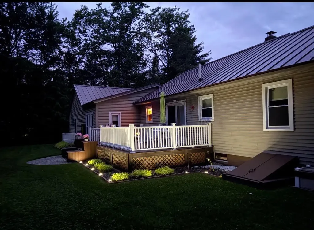 33 Oak Wood Drive Gorham ME 04038