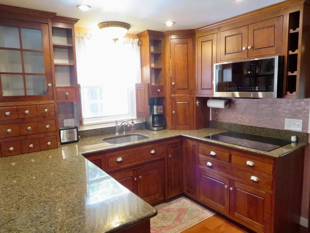 33 Oak Wood Drive Gorham ME 04038