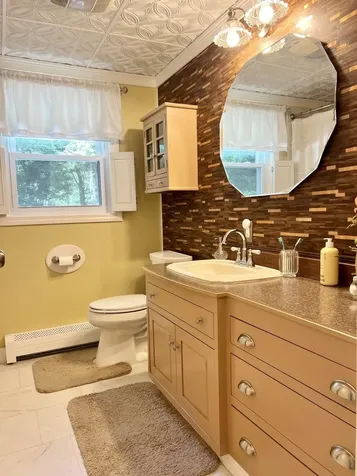 33 Oak Wood Drive Gorham ME 04038