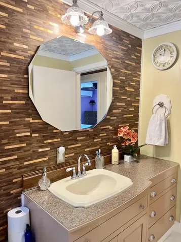 33 Oak Wood Drive Gorham ME 04038