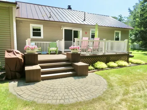 33 Oak Wood Drive Gorham ME 04038