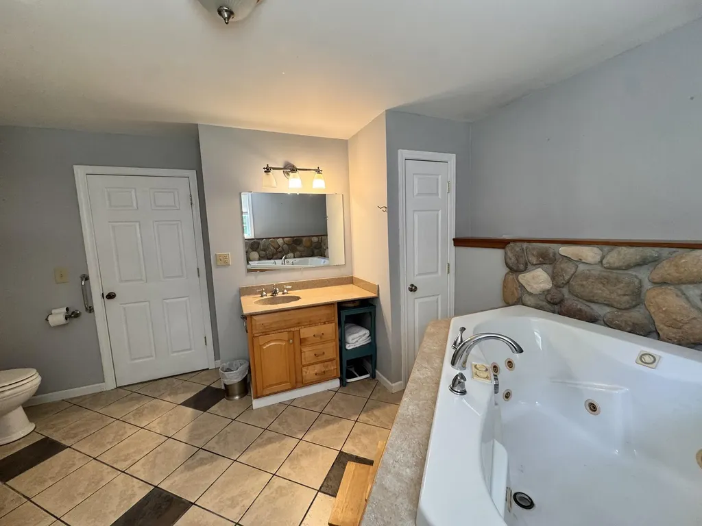 301 Carrabassett Road New Portland ME 04961