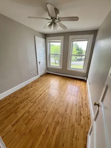 1079 Turner Street Auburn ME 04210