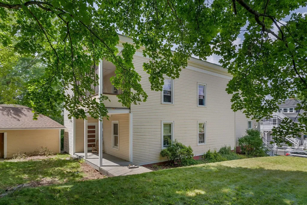 171 Walnut Street Lewiston ME 04240