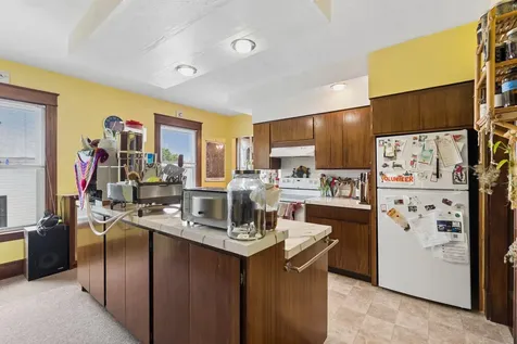 171 Walnut Street Lewiston ME 04240