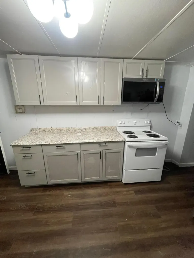125 Pierce Street Lewiston ME 04240