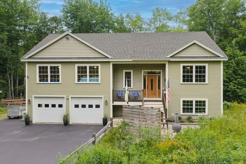 20 Cross Ridge Drive Windham ME 04062