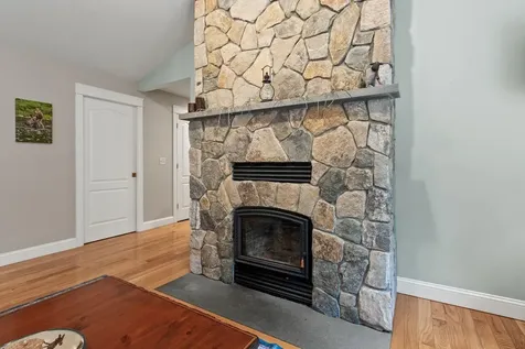 20 Cross Ridge Drive Windham ME 04062