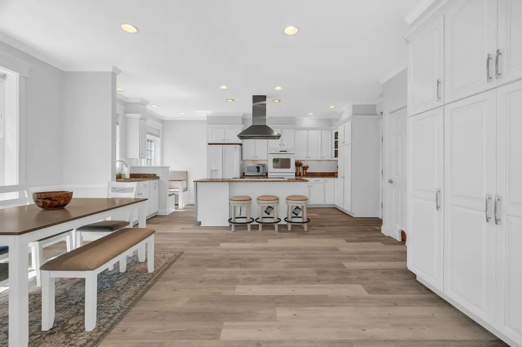 22 Murphy Lane Hampden ME 04444
