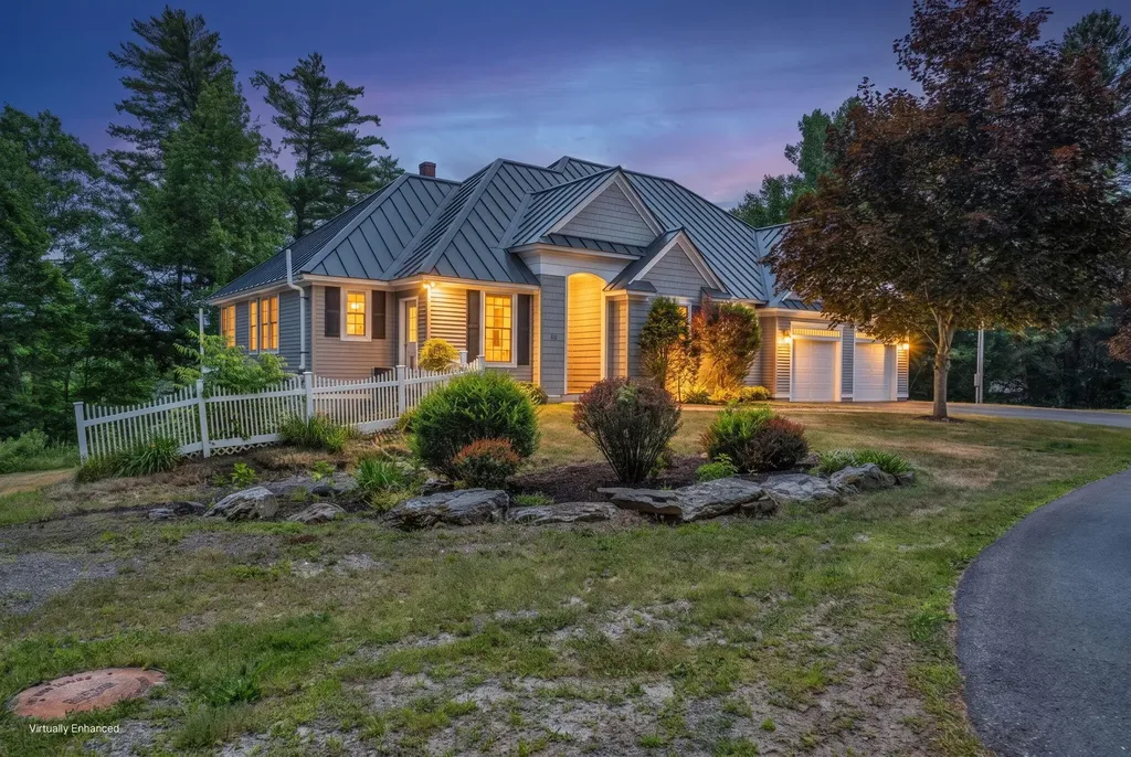 22 Murphy Lane Hampden ME 04444