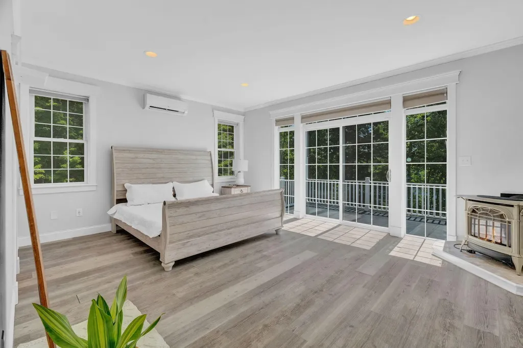 22 Murphy Lane Hampden ME 04444