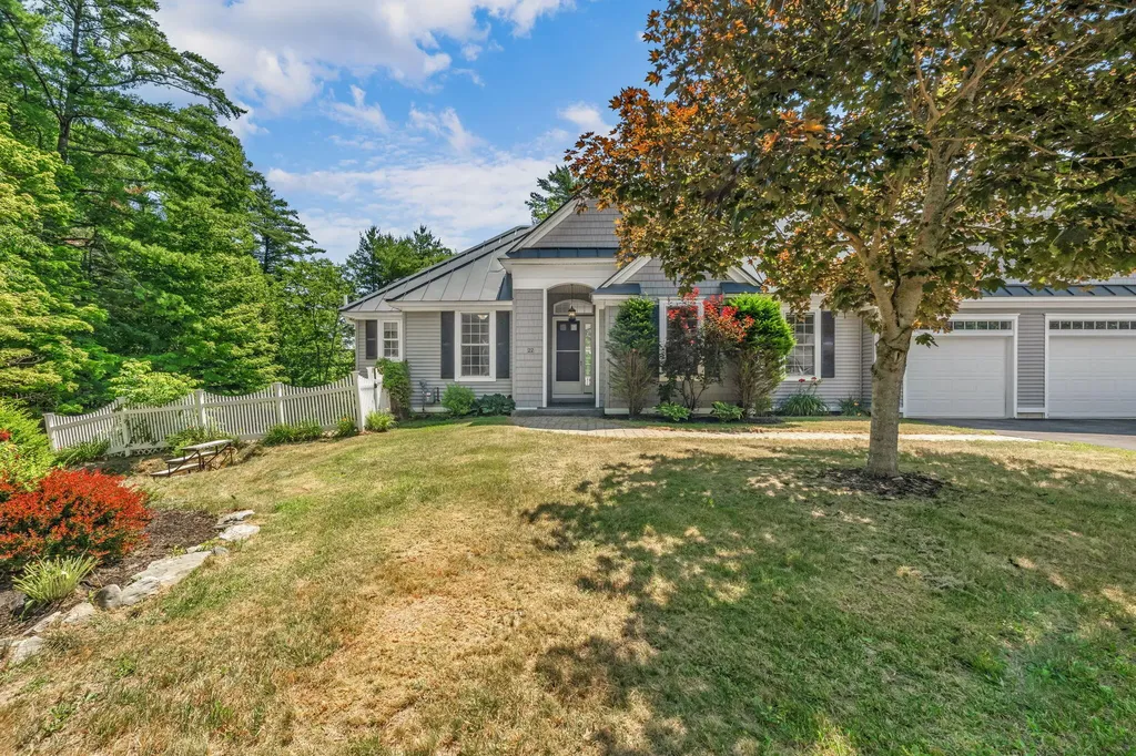 22 Murphy Lane Hampden ME 04444