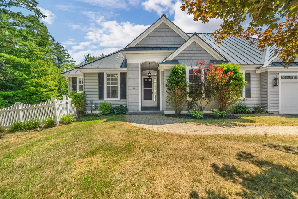 22 Murphy Lane Hampden ME 04444