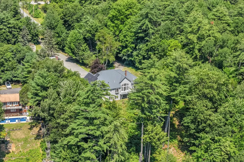 22 Murphy Lane Hampden ME 04444