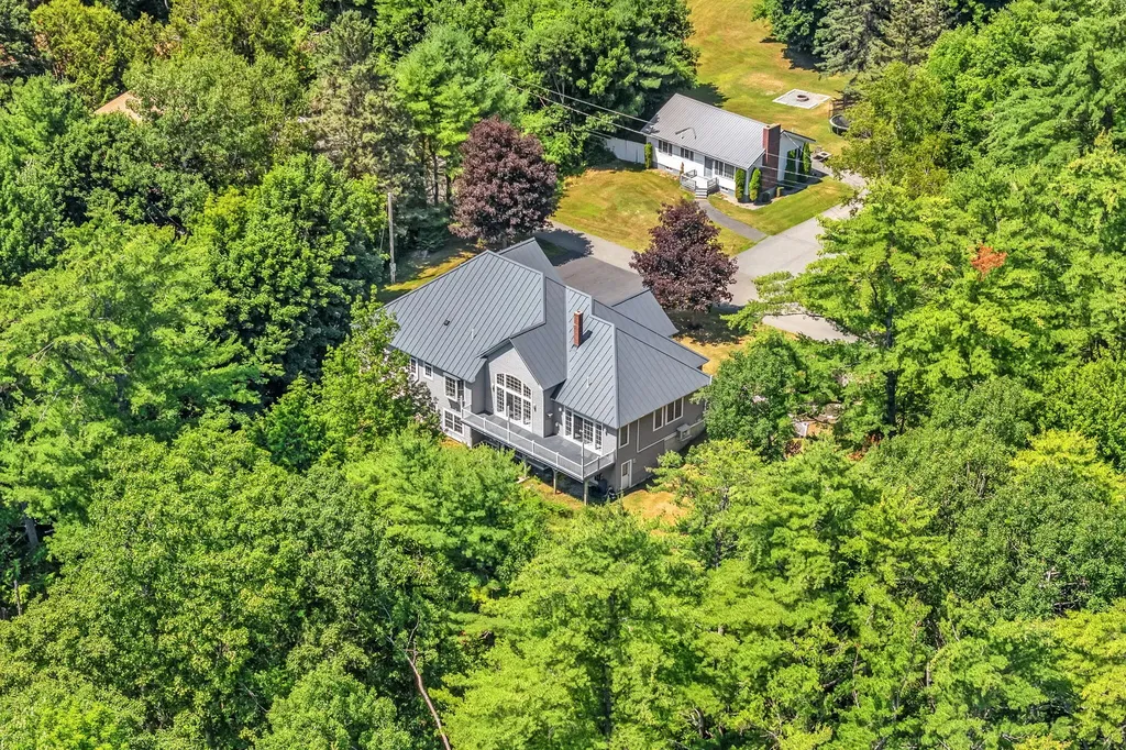 22 Murphy Lane Hampden ME 04444