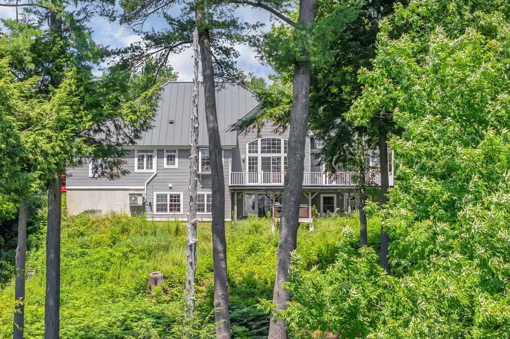 22 Murphy Lane Hampden ME 04444