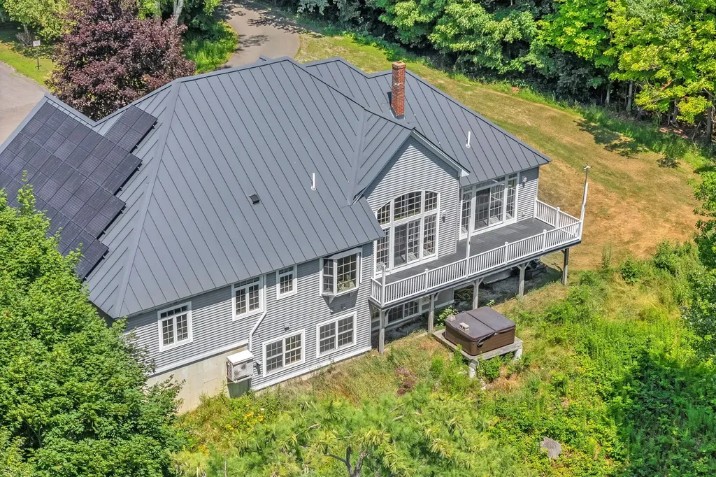 22 Murphy Lane Hampden ME 04444