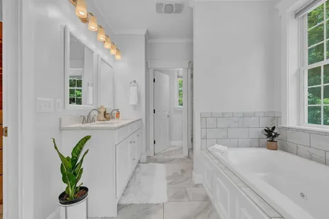 22 Murphy Lane Hampden ME 04444