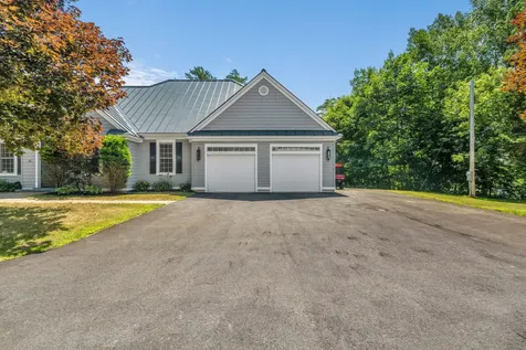 22 Murphy Lane Hampden ME 04444