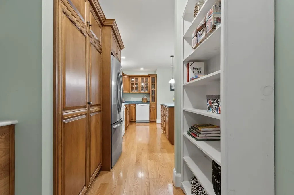 330 Main Street Cumberland ME 04021