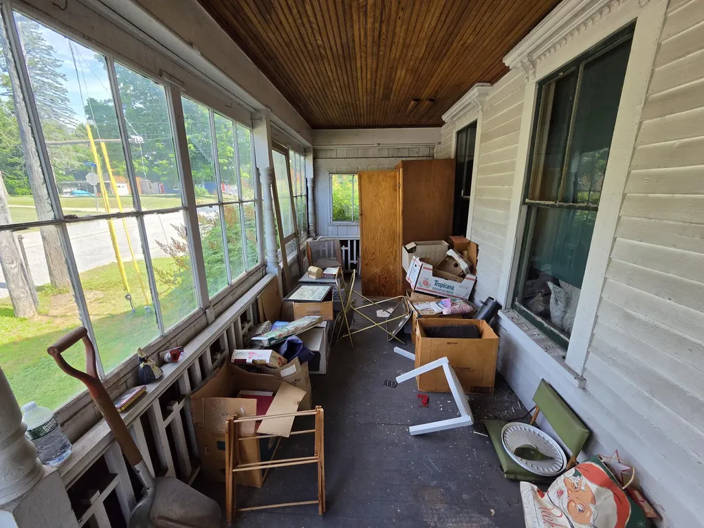 36 Ferry Road Lisbon ME 04250