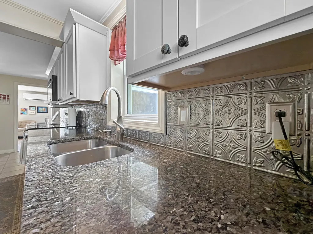 6 Vesta Drive Caribou ME 04736