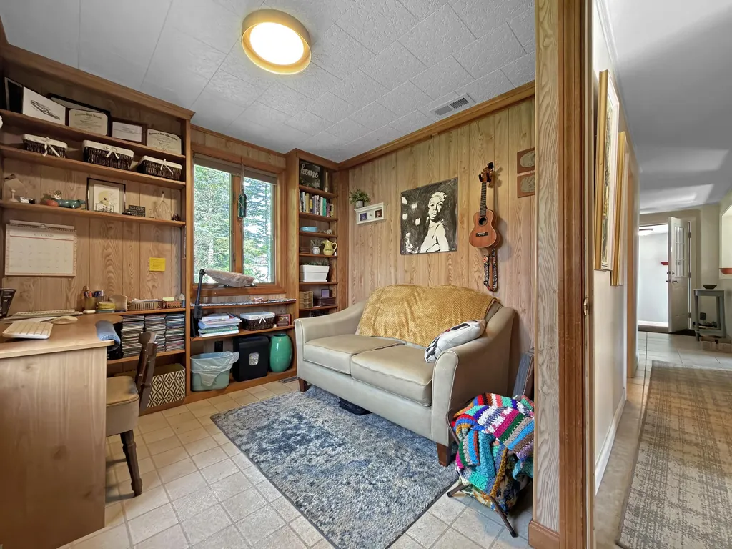 6 Vesta Drive Caribou ME 04736