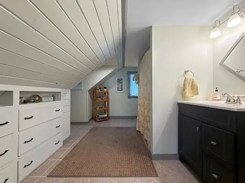 6 Vesta Drive Caribou ME 04736