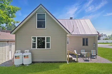 6 Vesta Drive Caribou ME 04736