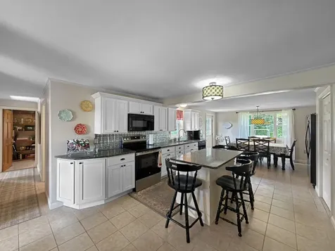 6 Vesta Drive Caribou ME 04736