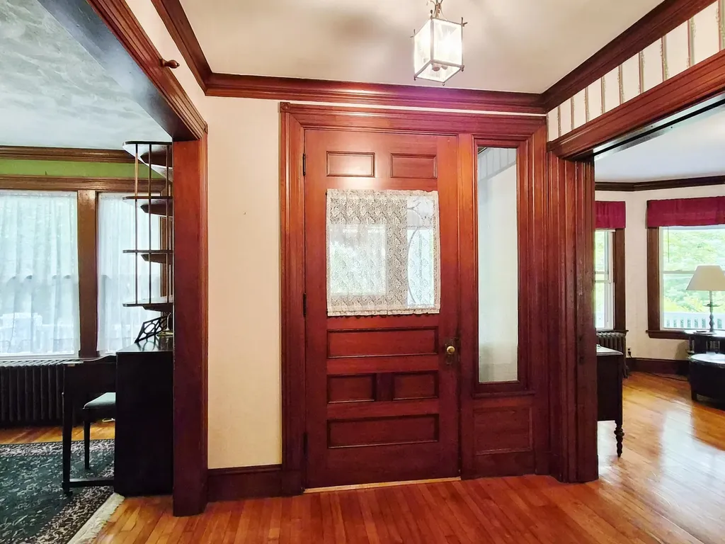 20 Prospect Street Wilton ME 04294