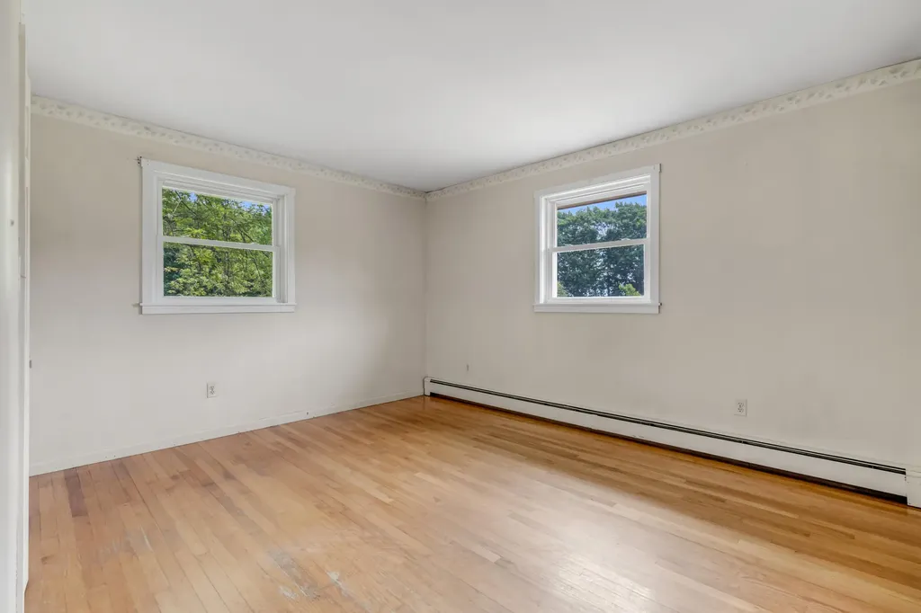 190 Dyer Road Lewiston ME 04240