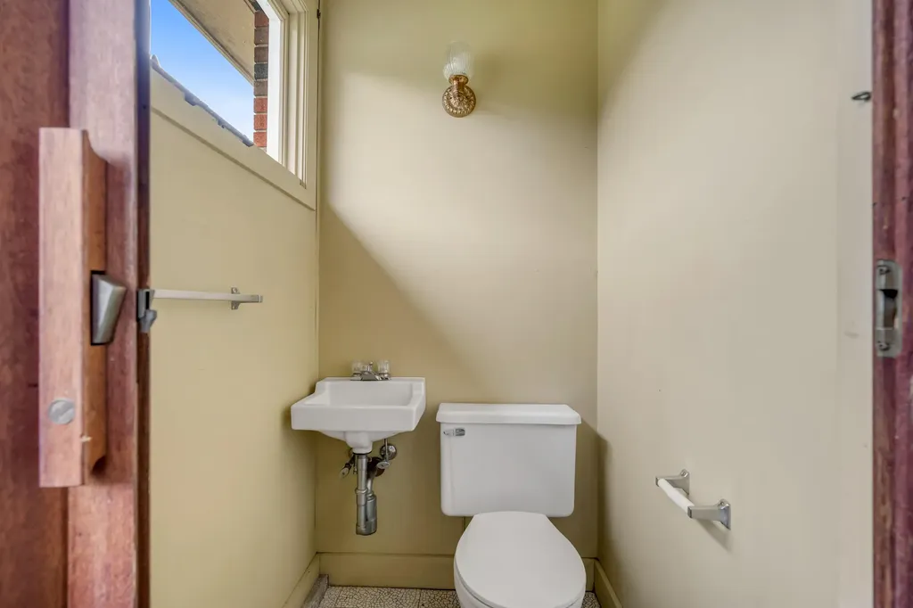 190 Dyer Road Lewiston ME 04240