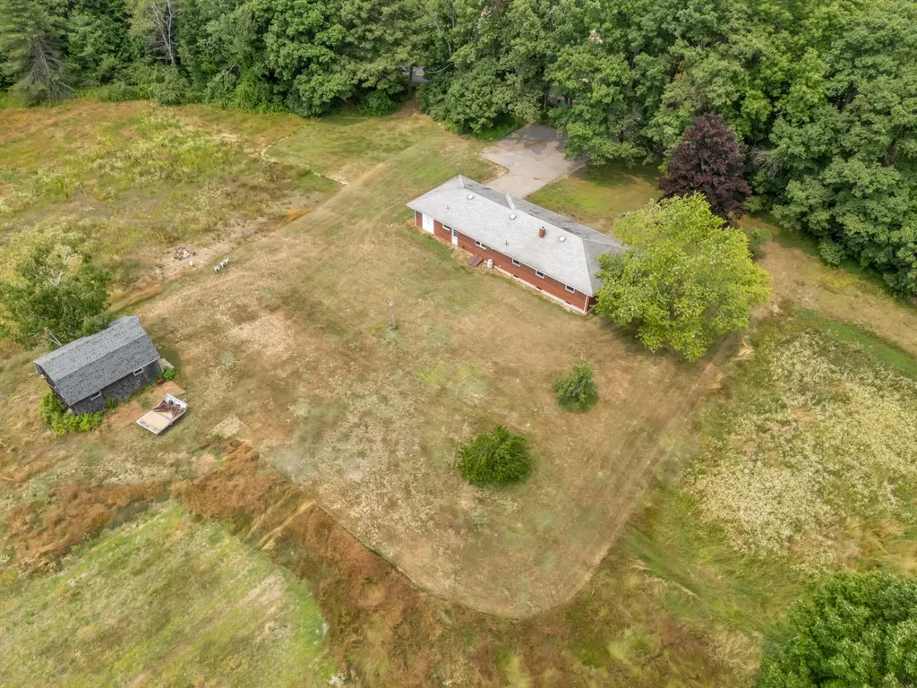190 Dyer Road Lewiston ME 04240