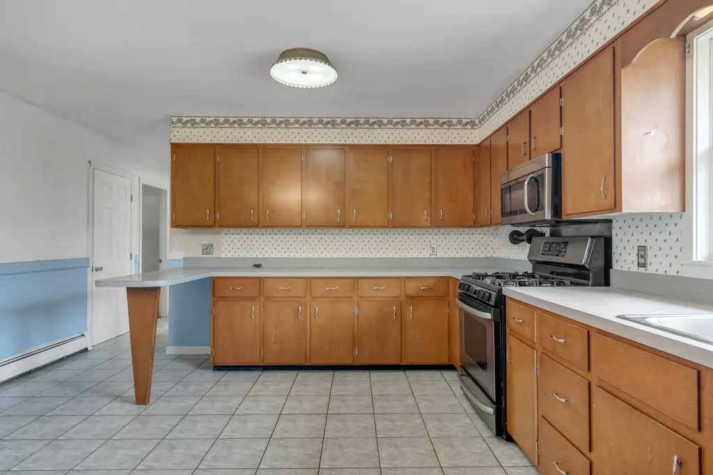 190 Dyer Road Lewiston ME 04240