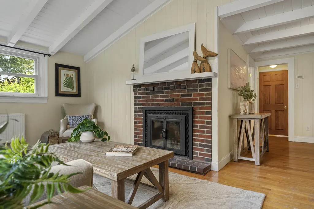 177 Winn Road Falmouth ME 04105
