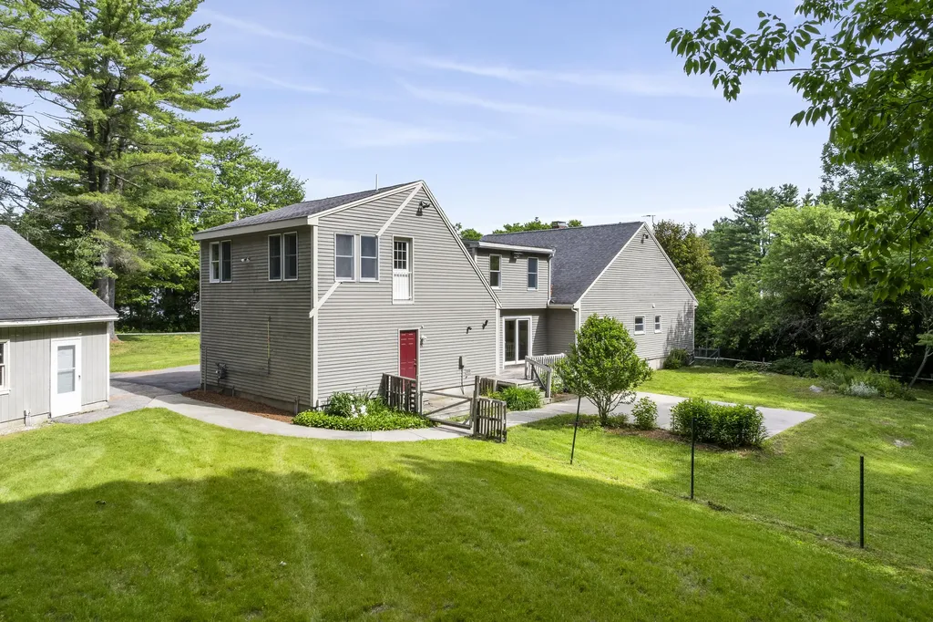 177 Winn Road Falmouth ME 04105