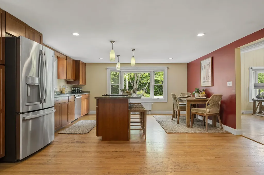177 Winn Road Falmouth ME 04105