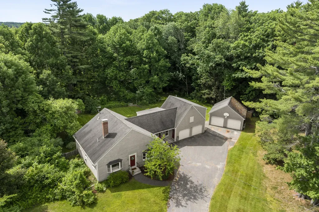 177 Winn Road Falmouth ME 04105