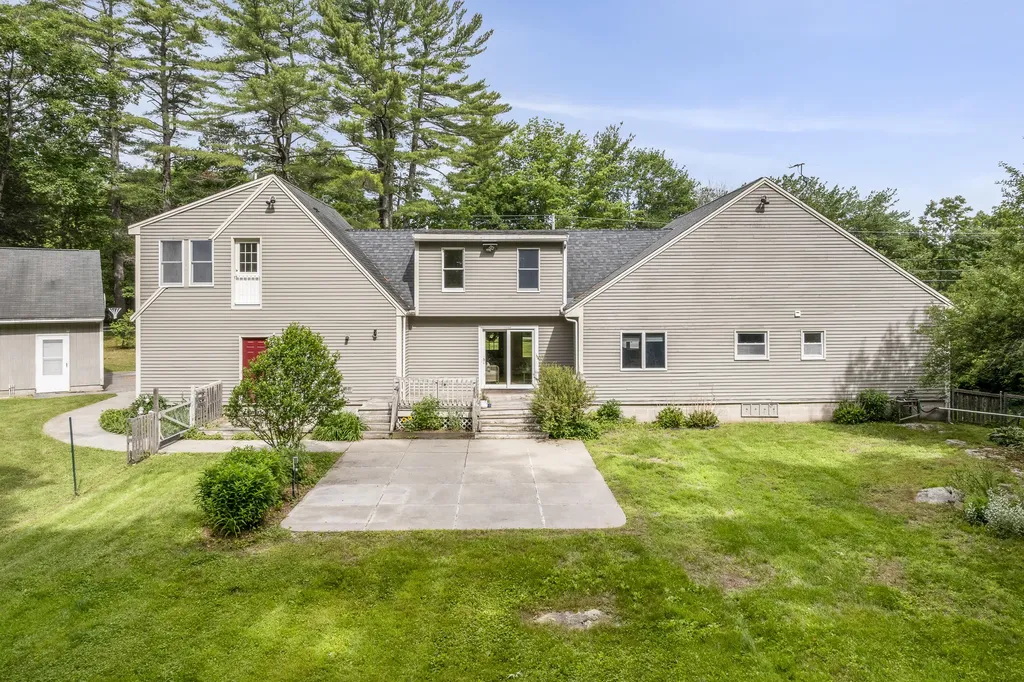 177 Winn Road Falmouth ME 04105