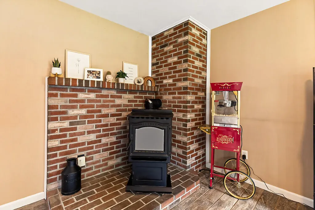 261 N Pond Road Rome ME 04963