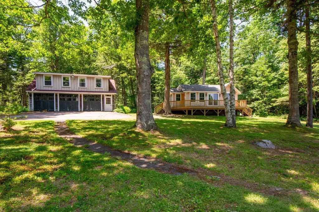 1406 Atlantic Highway Northport ME 04849