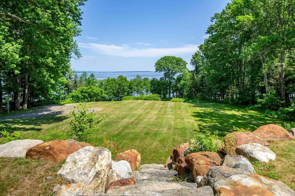 1406 Atlantic Highway Northport ME 04849
