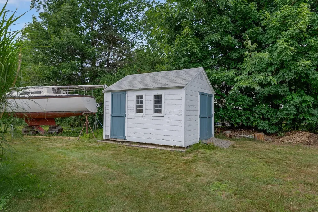 155 Ridge Road Lisbon ME 04252